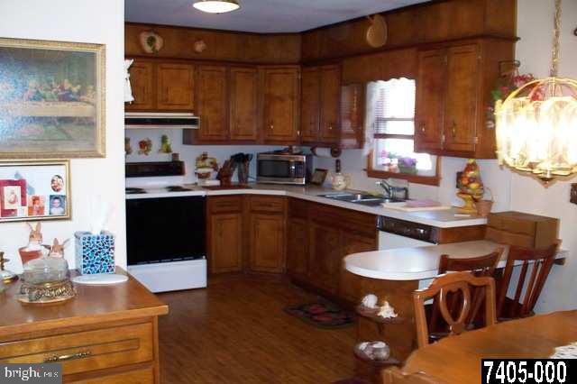 5233 Grandview Road Hanover, PA 17331 - Photo 5 of 25