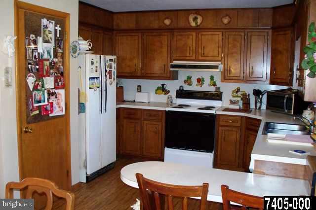 5233 Grandview Road Hanover, PA 17331 - Photo 6 of 25