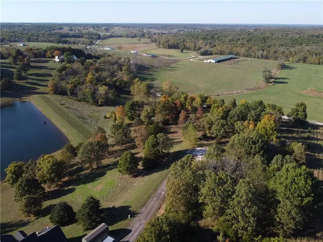 $19,900 | Lot 4 Fraction Point Drive, Warsaw, MO 65355