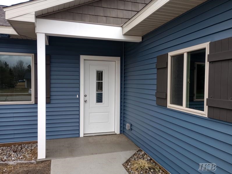 1009 Pheasant Run, Unit 20 Gladwin, MI 48624 - Photo 6 of 28