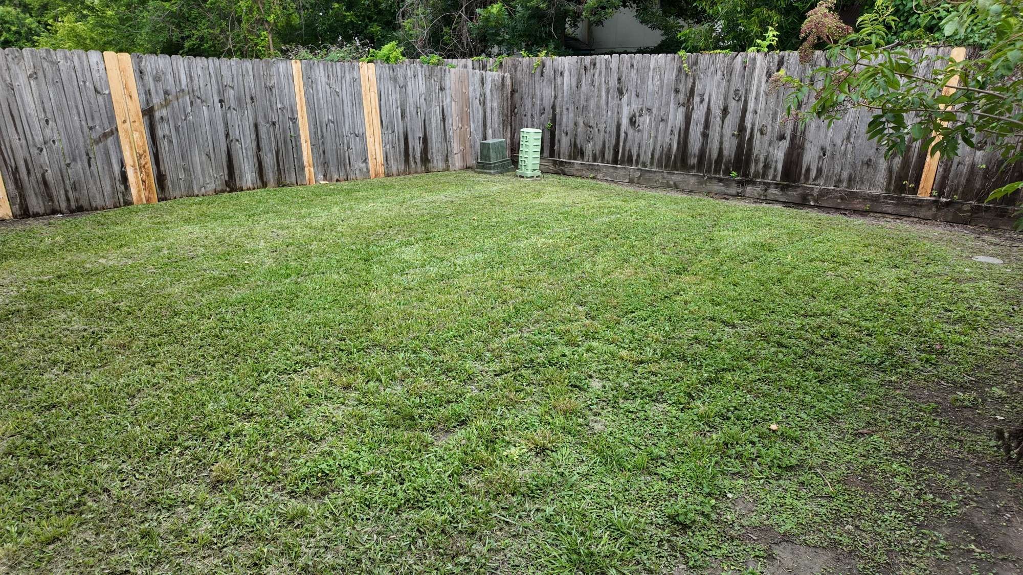 3032 La Estancia Lane Houston, TX 77093 - Photo 30 of 30 a view of a backyard with wooden fence