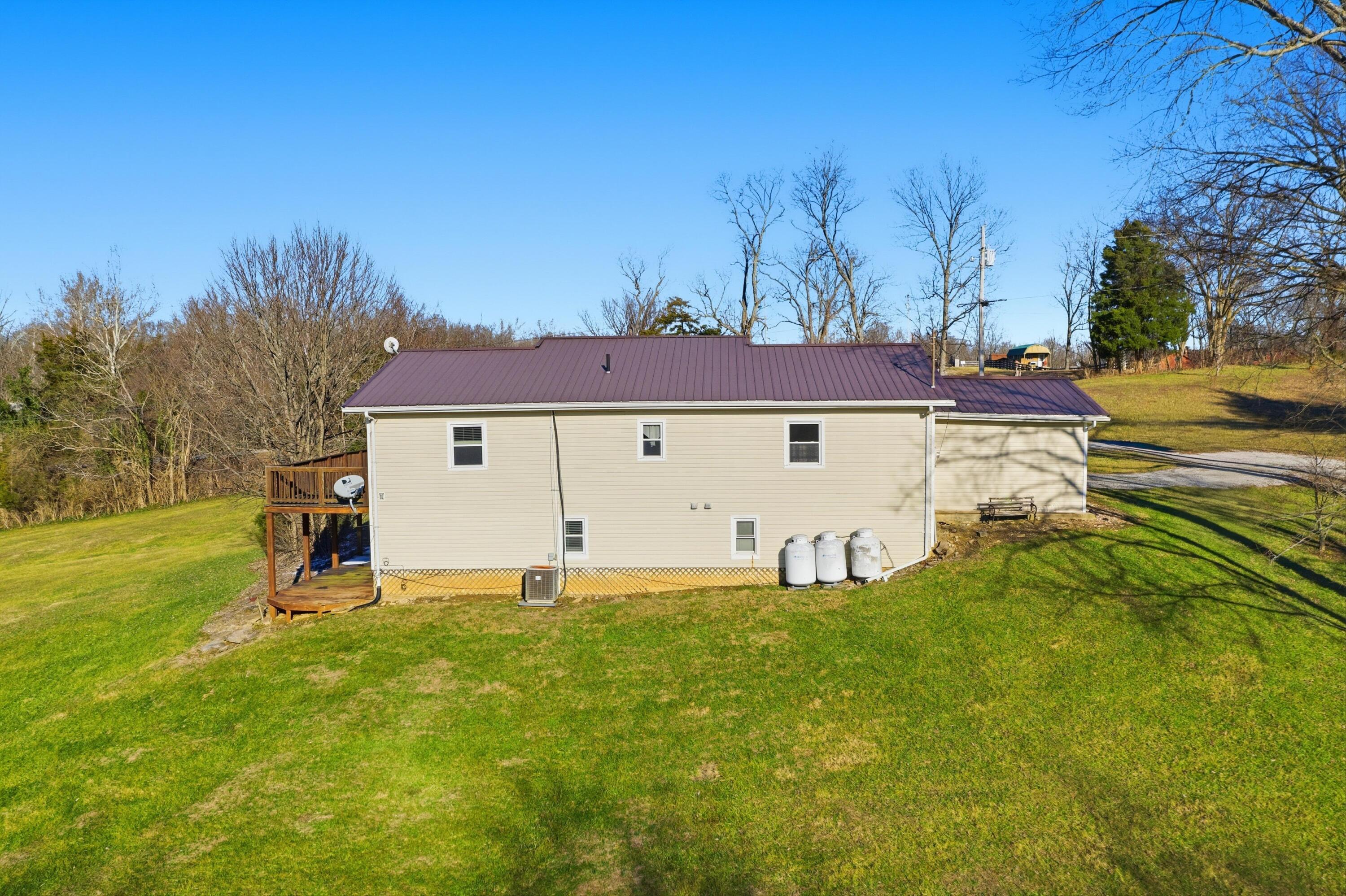 1676 Graves Road Stamping Ground, KY 40379 - Photo 61 of 80 1676 Graves Rd (7 of 91)
