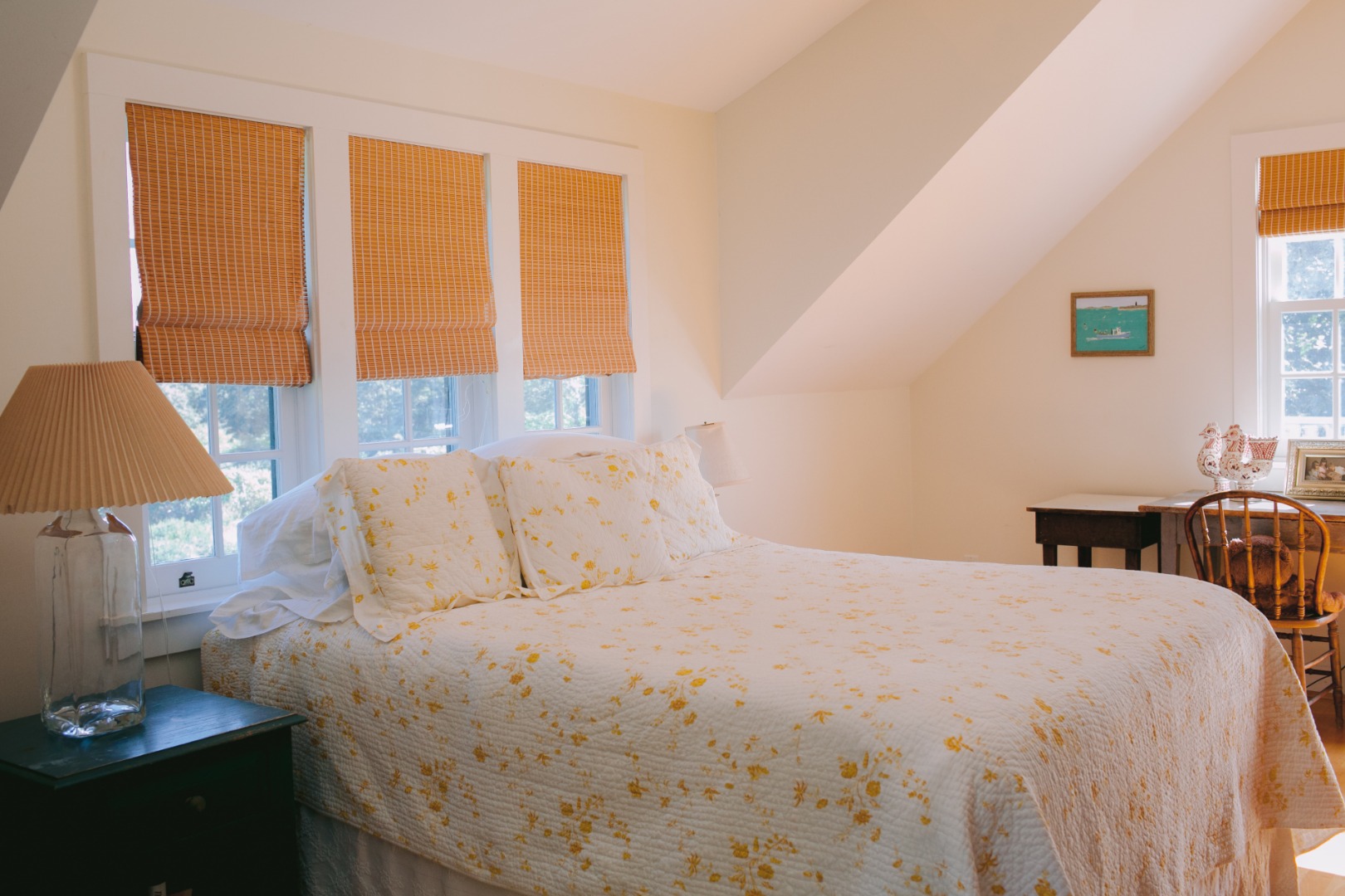 60 Meetinghouse Road Chilmark, MA 02535 - Photo 12 of 23 a bedroom with a bed and a lamp