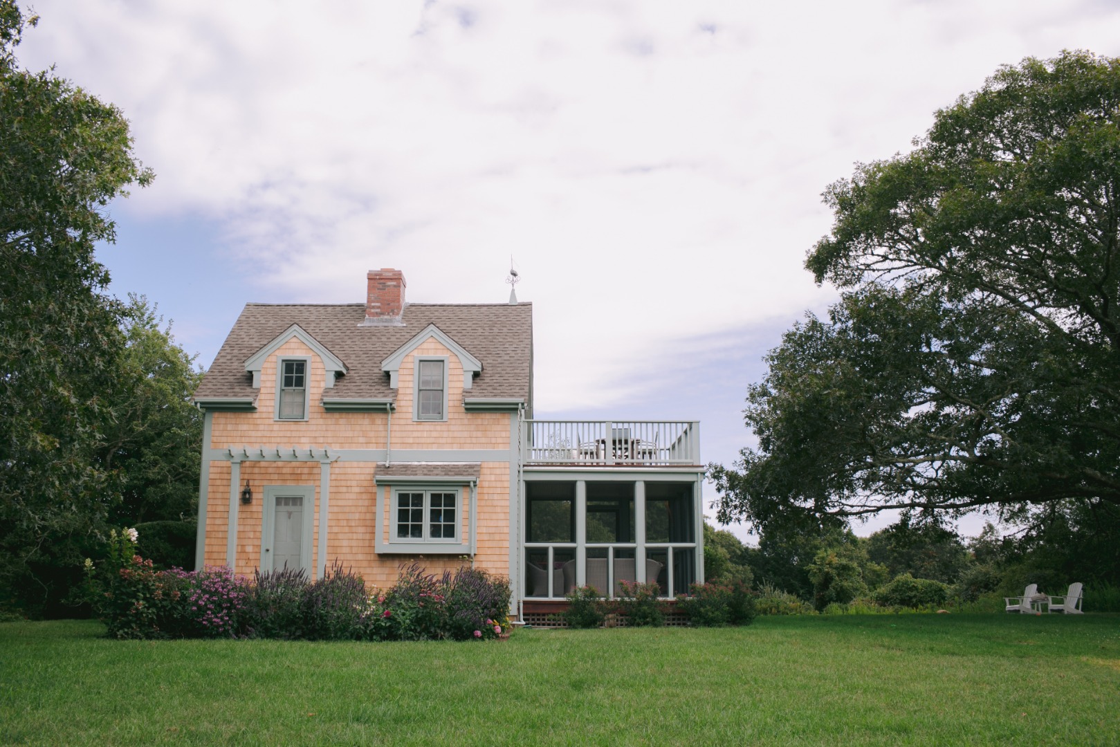 60 Meetinghouse Road Chilmark, MA 02535 - Photo 19 of 23 front view of a house with a yard