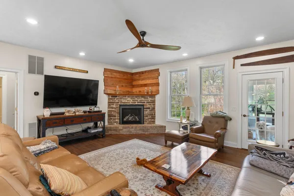 $836,000 | 131 Rural Drive, Mount Solon, VA 22843