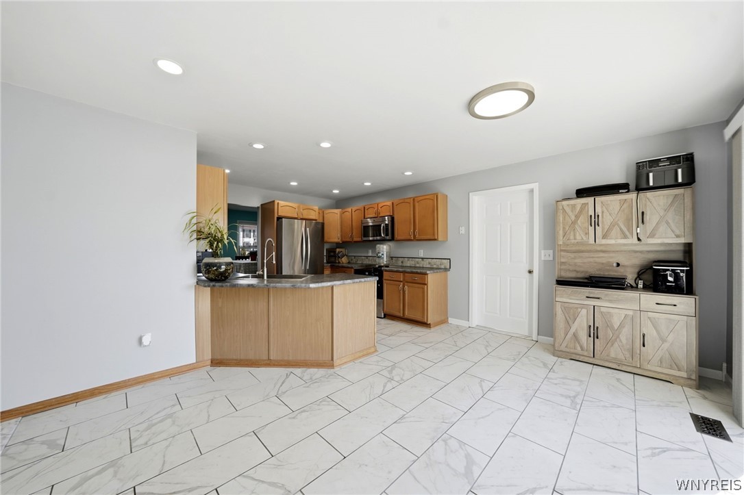 45 Summerfield Drive Lancaster, NY 14086 - Photo 20 of 50