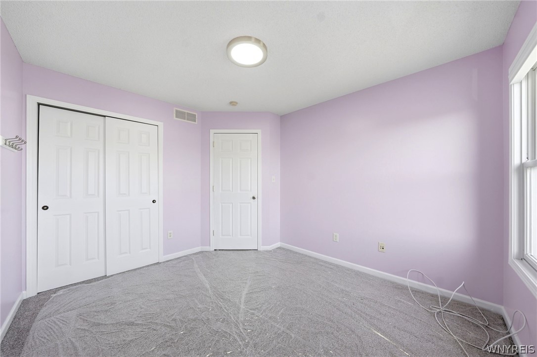 45 Summerfield Drive Lancaster, NY 14086 - Photo 28 of 50