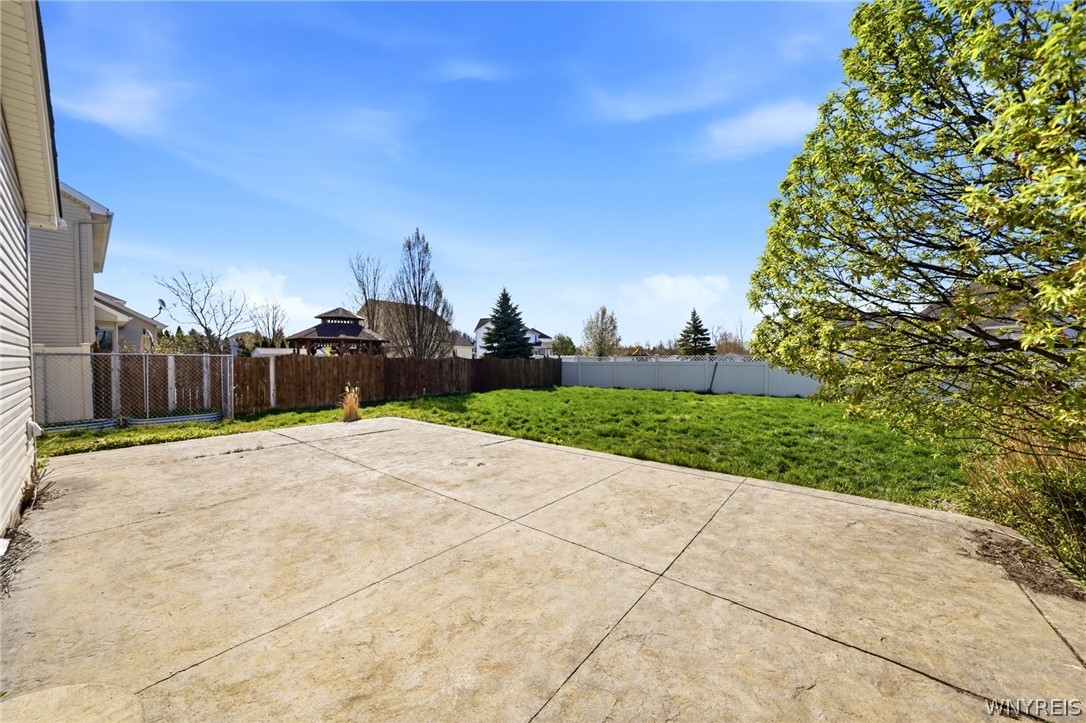 45 Summerfield Drive Lancaster, NY 14086 - Photo 43 of 50