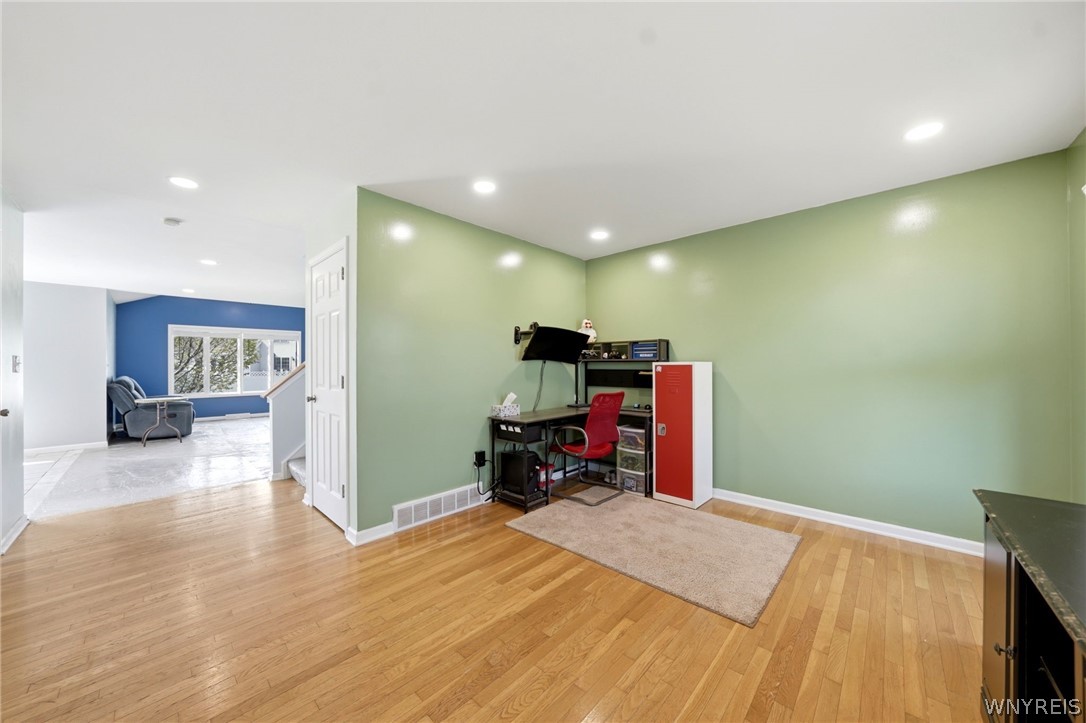 45 Summerfield Drive Lancaster, NY 14086 - Photo 8 of 50
