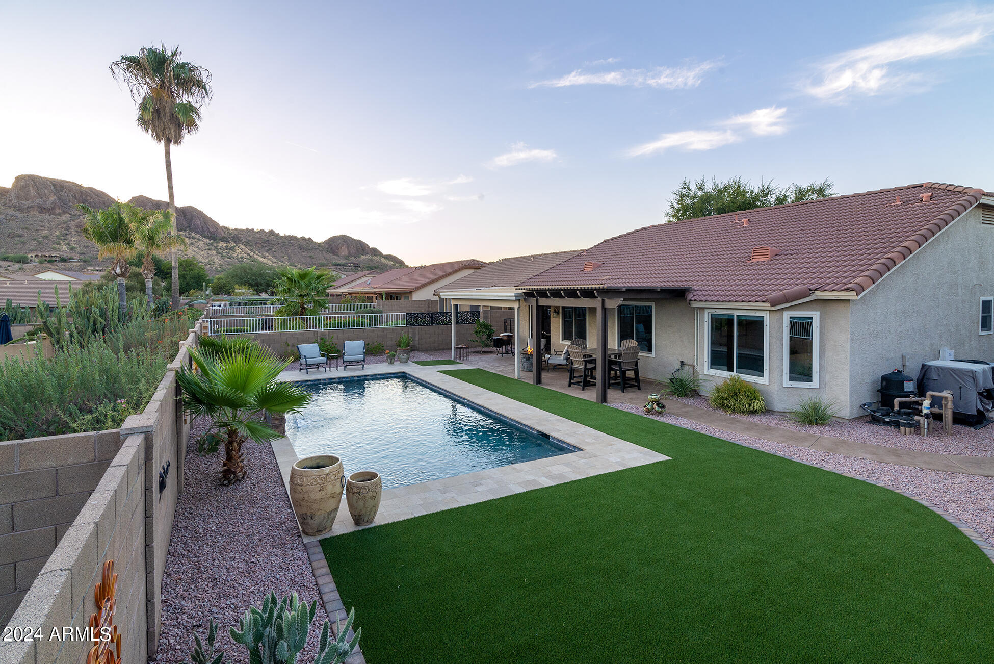 10345 East Rimrock Loop Gold Canyon, AZ 85118 - Photo 20 of 39 Well finished backyard.