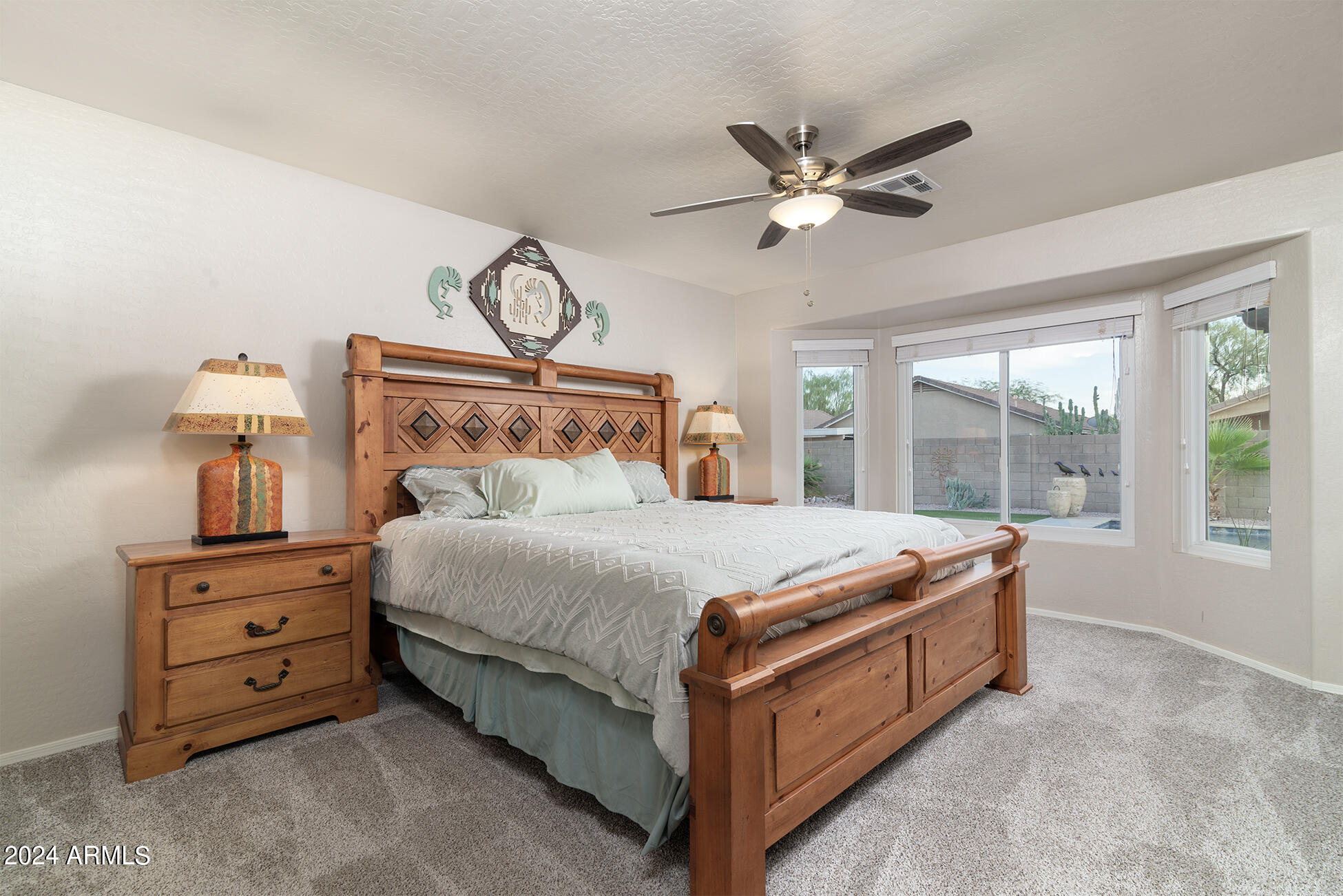 10345 East Rimrock Loop Gold Canyon, AZ 85118 - Photo 21 of 39 Master with Bay window.