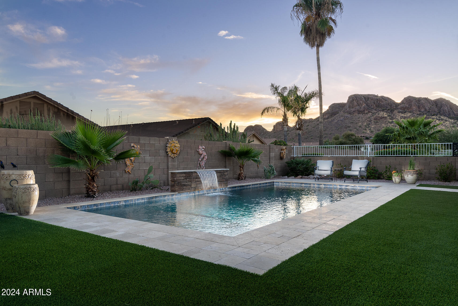 10345 East Rimrock Loop Gold Canyon, AZ 85118 - Photo 31 of 39 Backyard evening view.