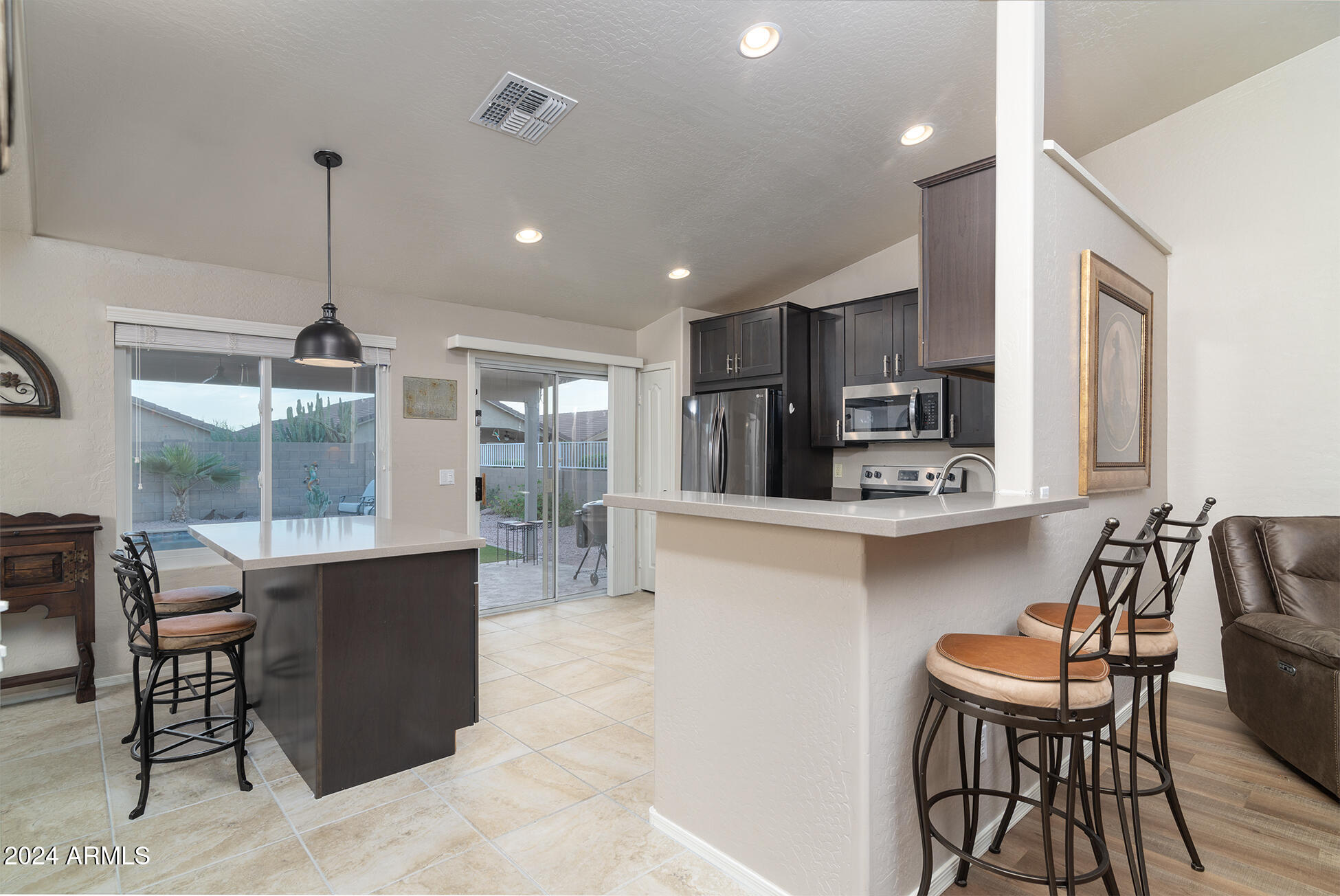 10345 East Rimrock Loop Gold Canyon, AZ 85118 - Photo 9 of 39 Upgraded kitchen.
