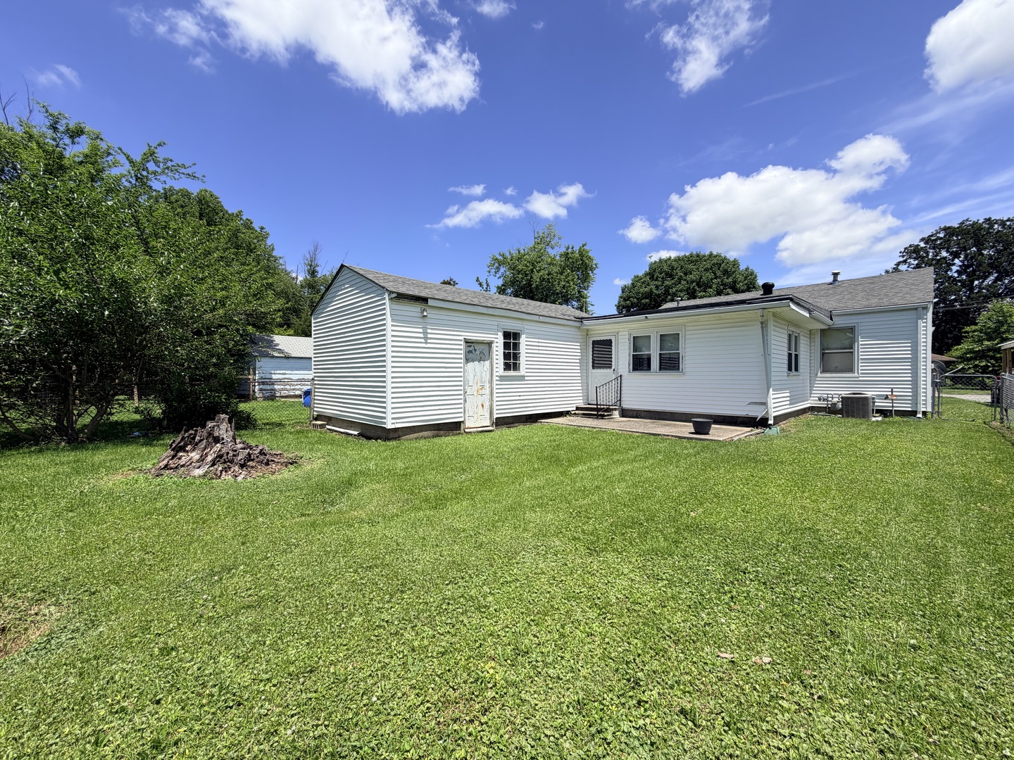 1607 Ferry Street Metropolis, IL 62960 - Photo 5 of 21