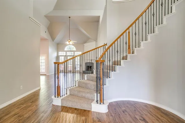 a view of entryway with wooden floor
