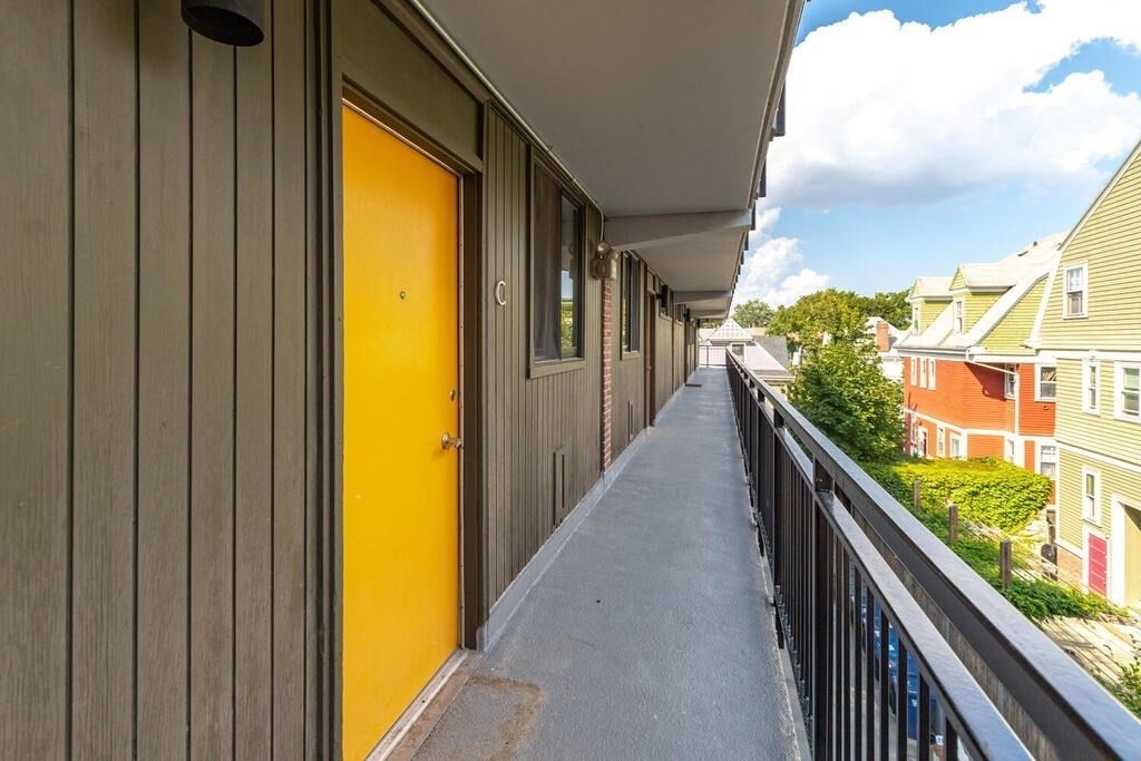 345 Harvard Street, Unit 3C Cambridge, MA 02138 - Photo 18 of 21 a view of balcony