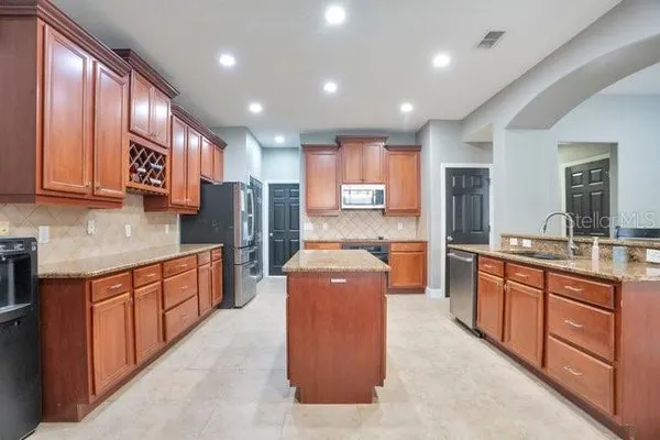 $750,000 | 2551 Wyndam Bay Place, Apopka, FL 32703