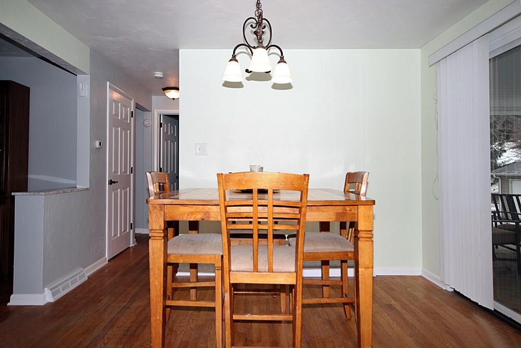 184 Bebout Road Venetia, PA 15367 - Photo 9 of 20 Bright, Fresh Paint!
