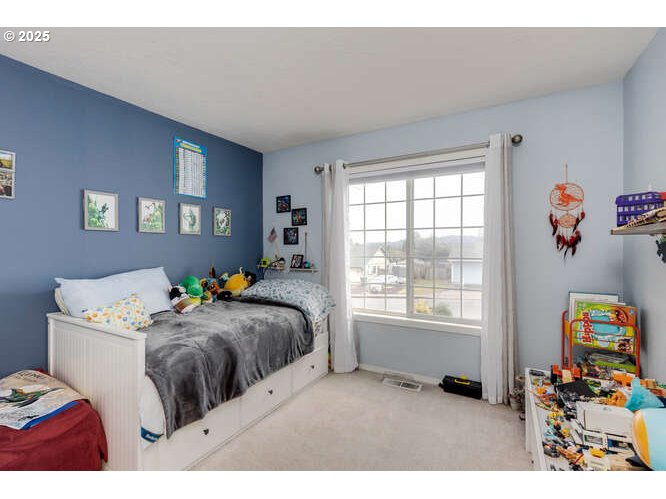 Undisclosed Address Dallas, OR 97338 - Photo 17 of 25