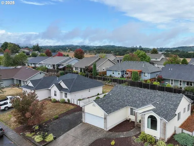 $399,000 | Undisclosed Address, Dallas, OR 97338