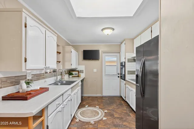 $230,000 | 35 Northwest Kayetan Drive, Sierra Vista, AZ 85635