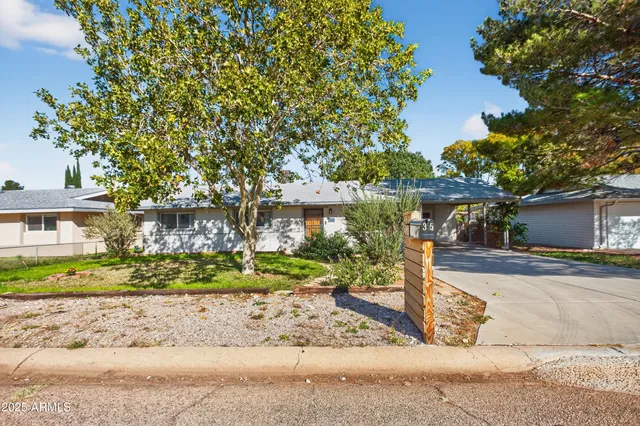 $230,000 | 35 Northwest Kayetan Drive, Sierra Vista, AZ 85635