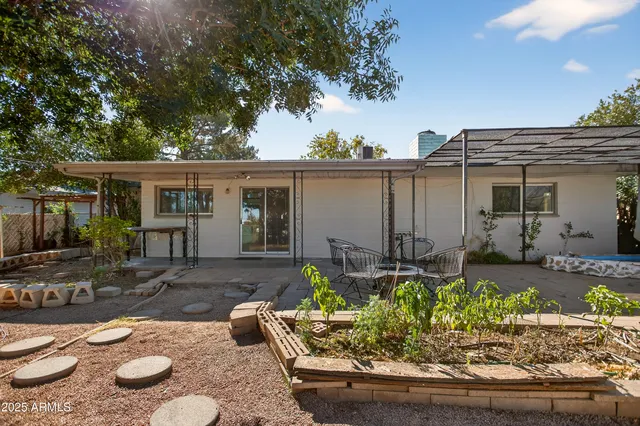 $230,000 | 35 Northwest Kayetan Drive, Sierra Vista, AZ 85635