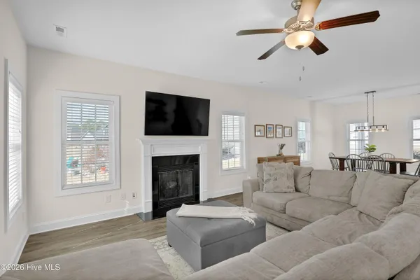 $429,500 | 302 Sumac Court, Sneads Ferry, NC 28460