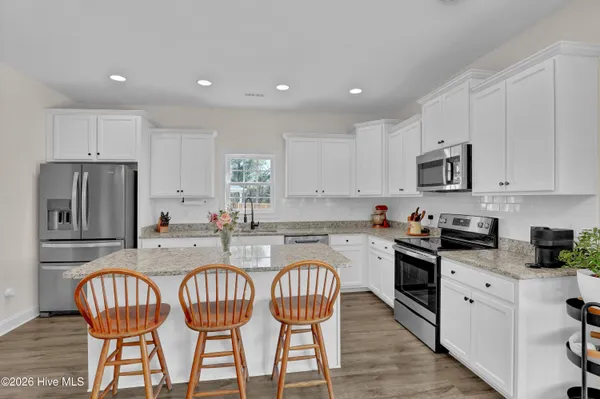 $429,500 | 302 Sumac Court, Sneads Ferry, NC 28460