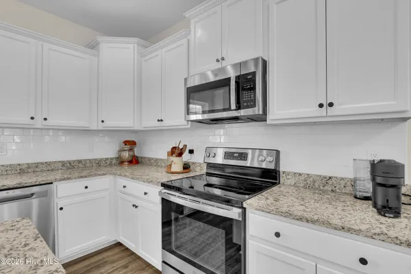 $429,500 | 302 Sumac Court, Sneads Ferry, NC 28460