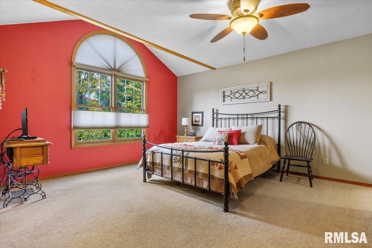 1016 Community Drive Springfield, IL 62703 - Photo 24 of 45