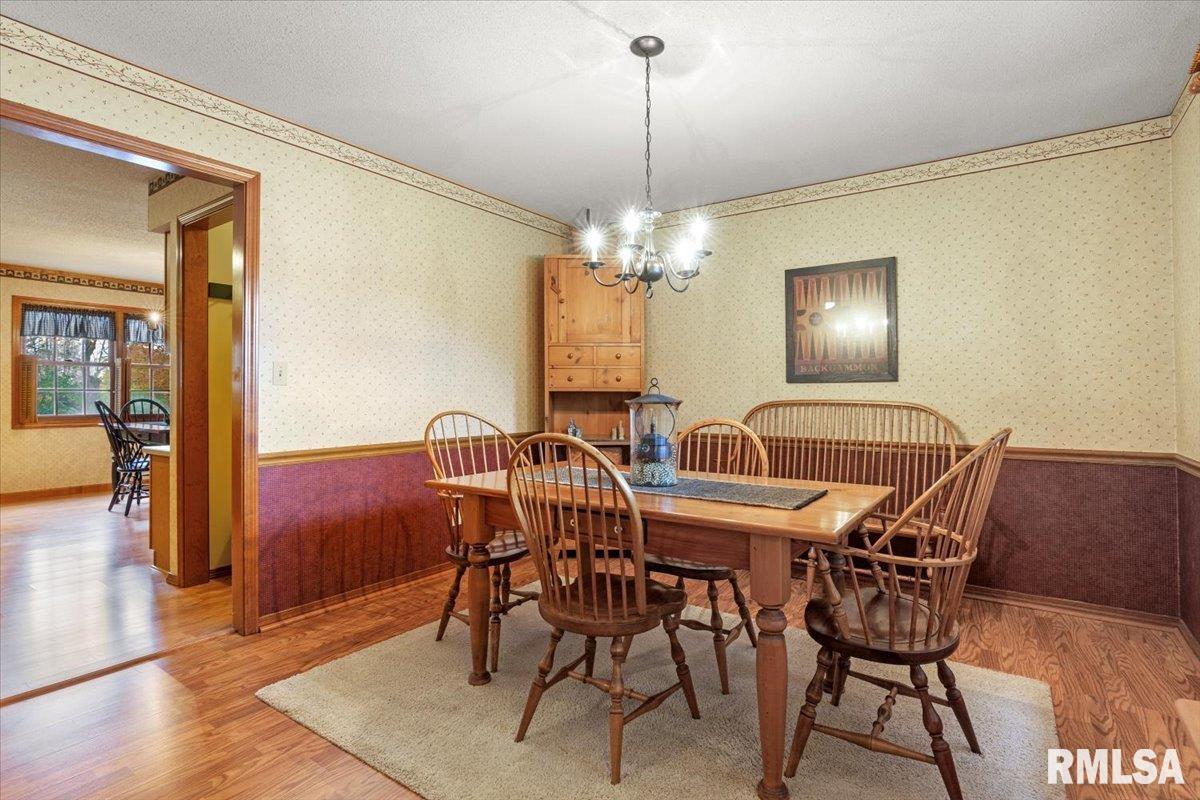 1016 Community Drive Springfield, IL 62703 - Photo 8 of 45