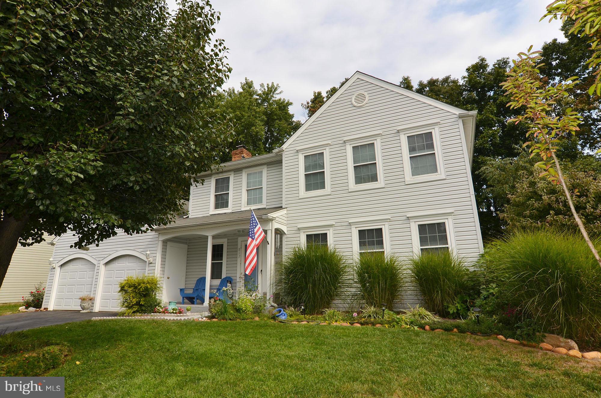 817 Potomac Ridge Court Sterling, VA 20164 - Photo 2 of 29 Exterior (Front)