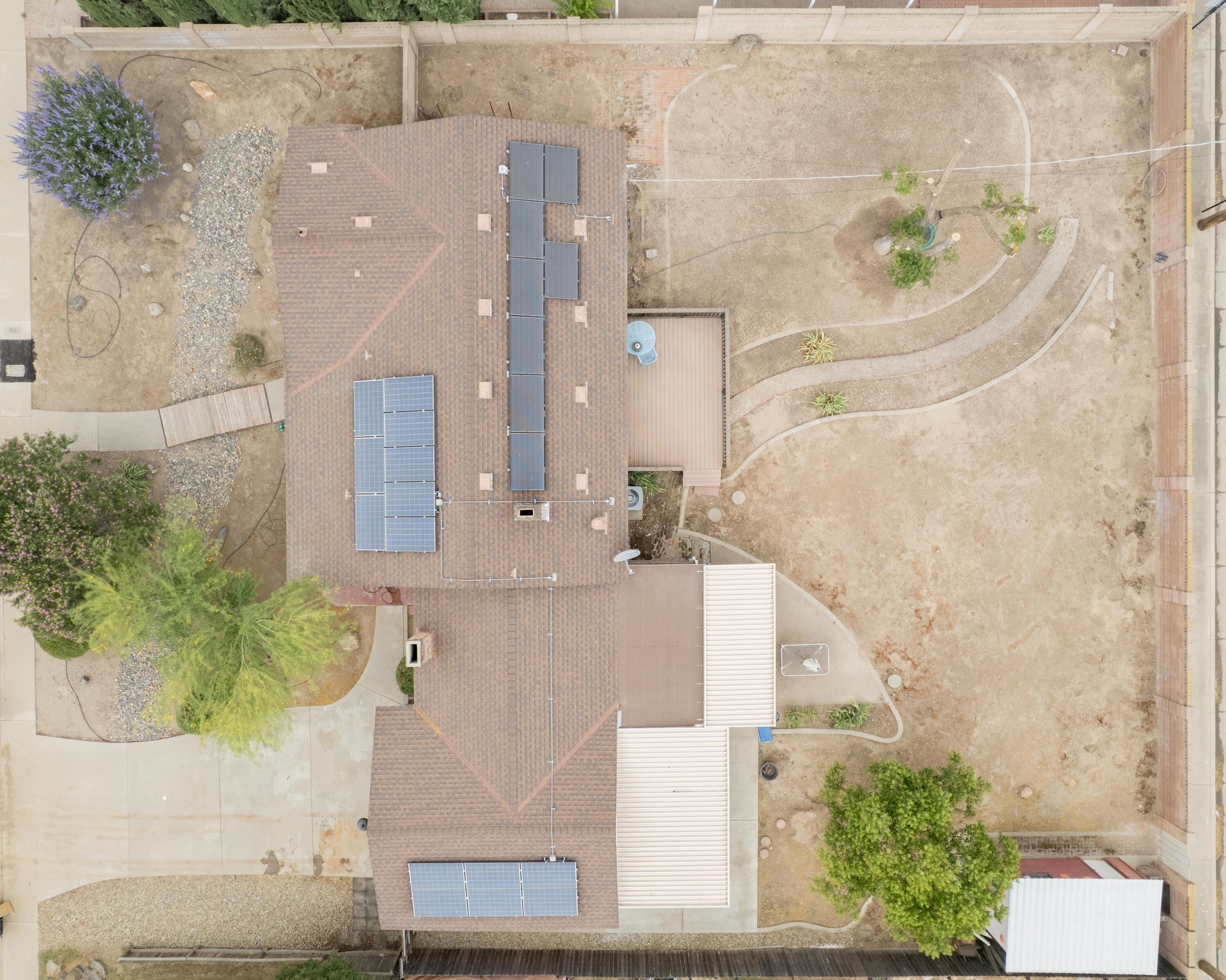 570 North Birch Avenue Reedley, CA 93654 - Photo 51 of 52 an aerial view of a residential houses with outdoor space