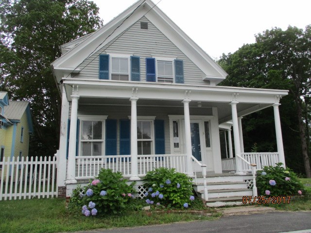 6 Catherine Street Rochester, NH 03867 - Photo 1 of 26