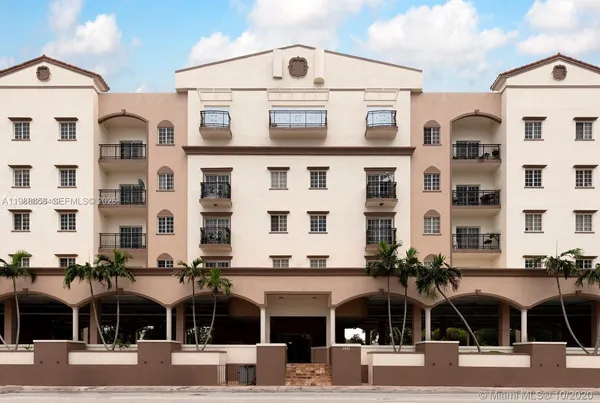 $349,000 | 5271 Southwest 8th Street, Unit 212, Miami, FL 33134