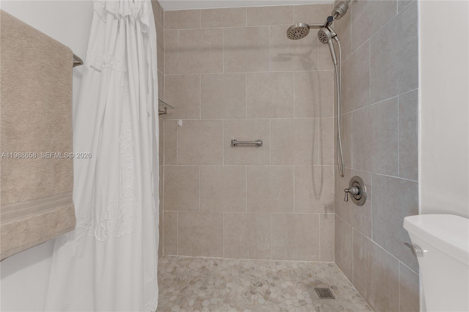 5271 Southwest 8th Street, Unit 212 Miami, FL 33134 - Photo 11 of 19