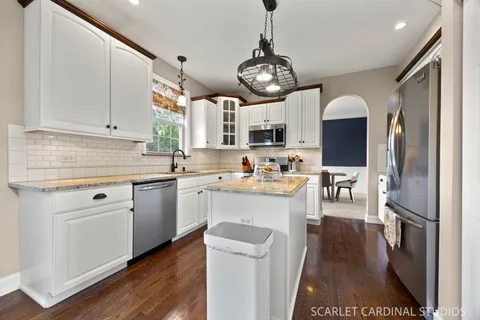 $565,000 | 3766 Matisse Drive, St. Charles, IL 60175