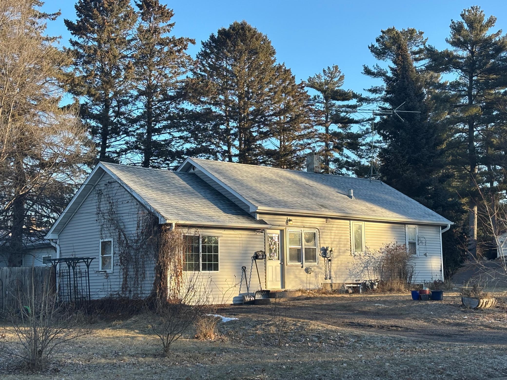 331 Grove Street South Mora, MN 55051 - Photo 1 of 1 Gallery Image 1