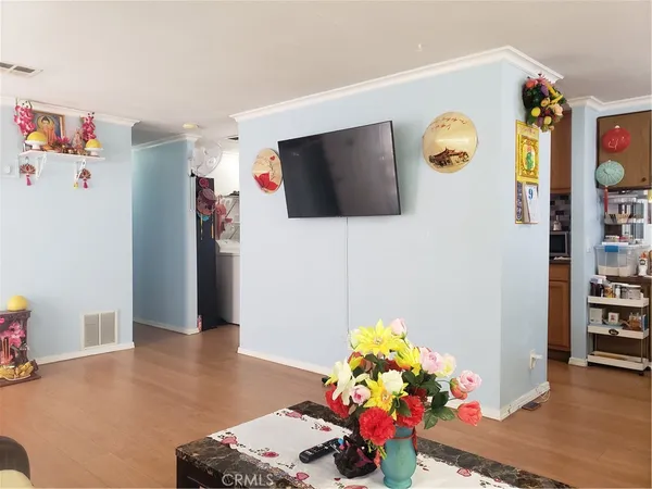 $159,950 | 3929 West 5th Street, Unit 16, Santa Ana, CA 92703