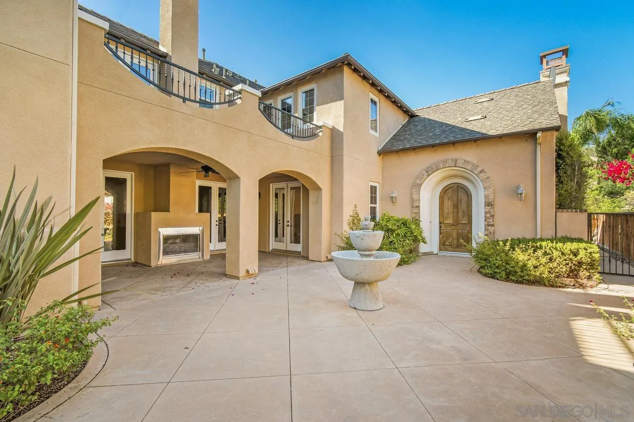 2957 Ranch Gate Road Chula Vista, CA 91914 - Photo 2 of 75 a front view of a house with patio