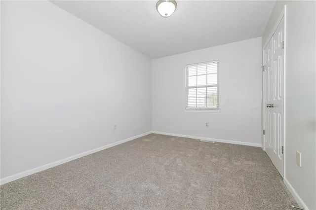 $2,425 | 421 Hamilton Lane, Grain Valley, MO 64029