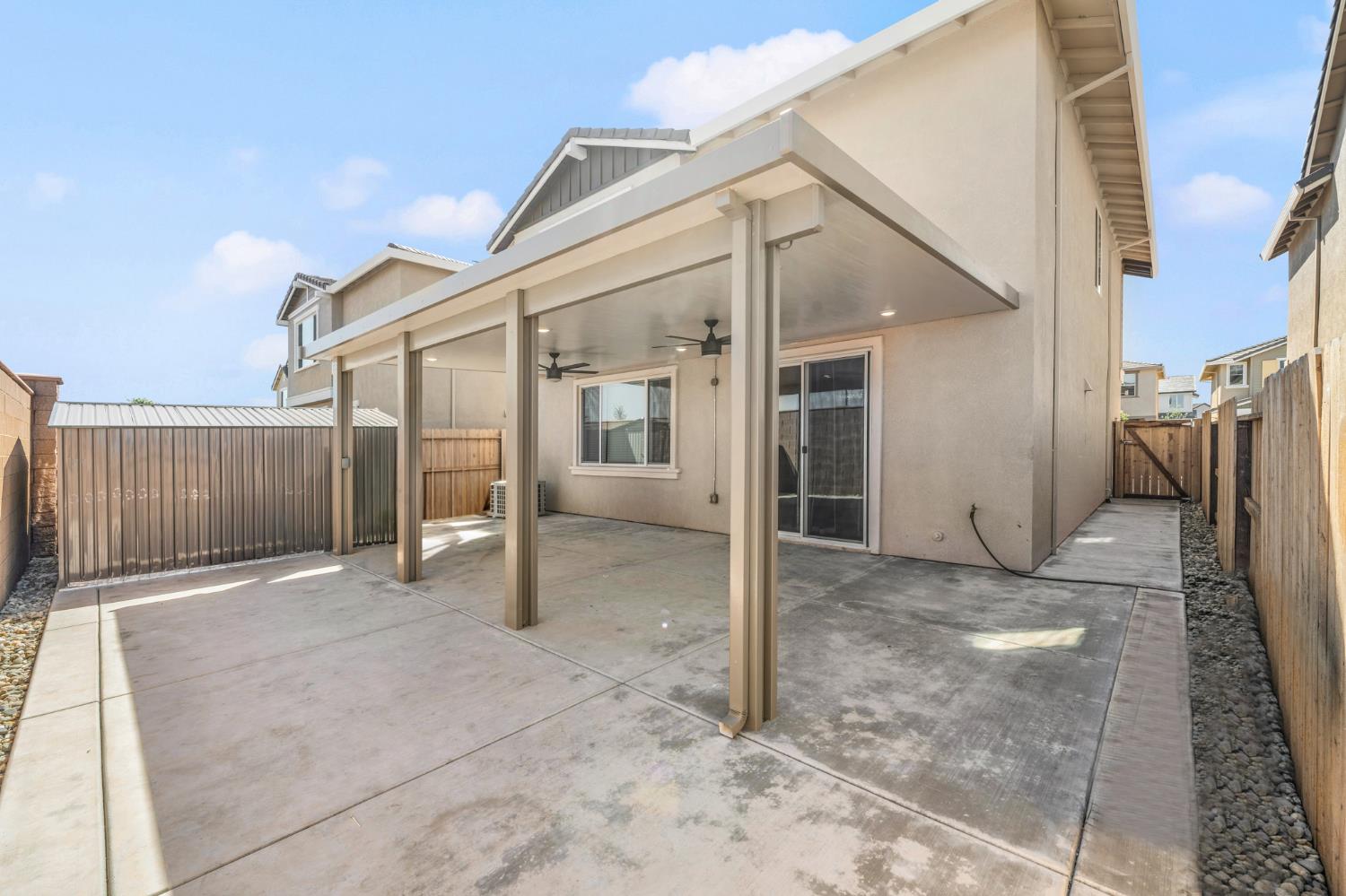 8488 Anker Way Elk Grove, CA 95757 - Photo 40 of 53