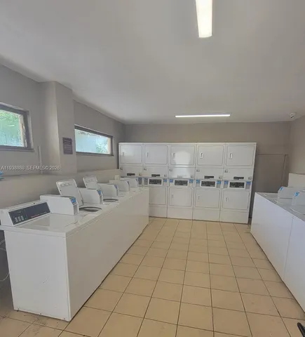 $176,086 | 1800 Sans Souci Boulevard, Unit 115, North Miami, FL 33181