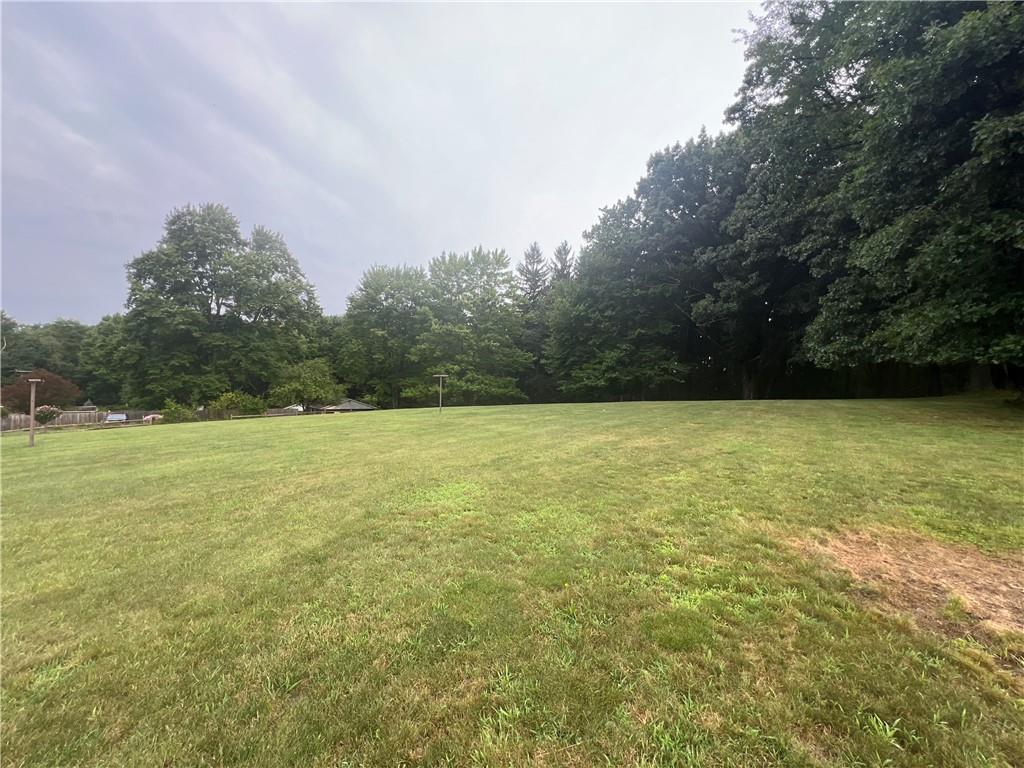 327 Holyoke Road Butler, PA 16001 - Photo 43 of 44 Gallery Image 43