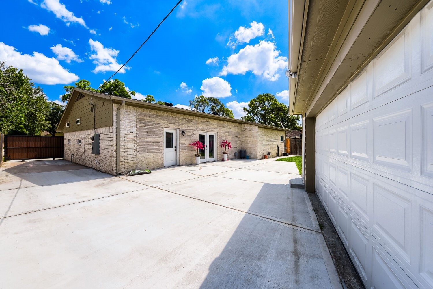 8815 Sharpview Drive Houston, TX 77036 - Photo 33 of 33