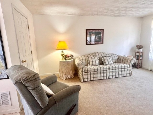 392 Gardiner Road Richmond, RI 02892 - Photo 40 of 43 Gallery Image 40
