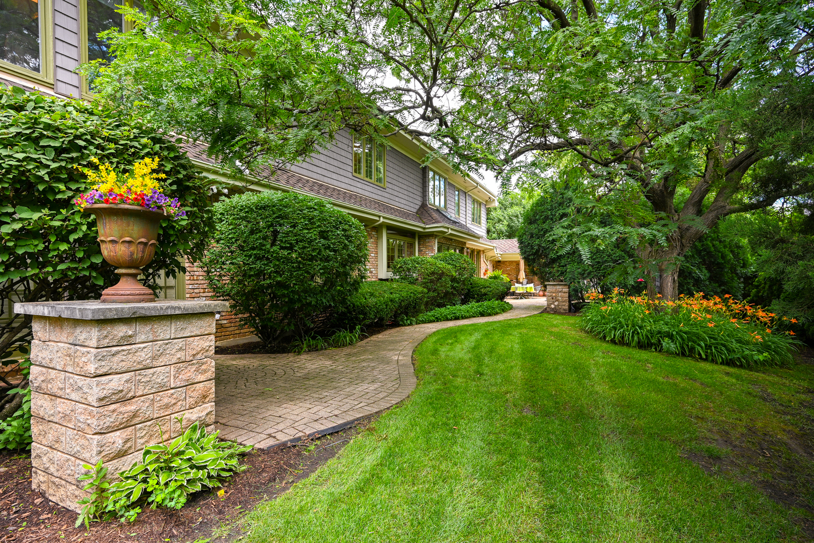 6450 Manor Drive Burr Ridge, IL 60527 - Photo 52 of 70