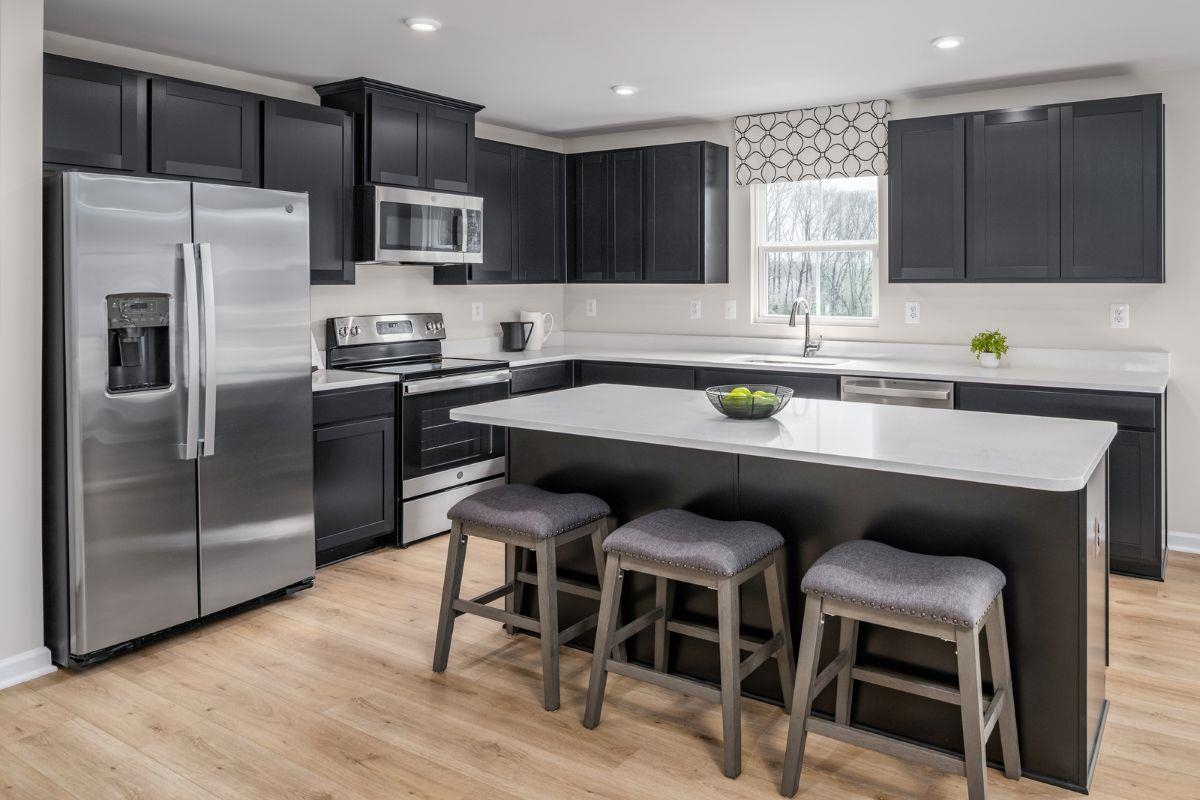 9 Vista Ridge Boulevard Staunton, VA 24401 - Photo 3 of 18 Kitchen