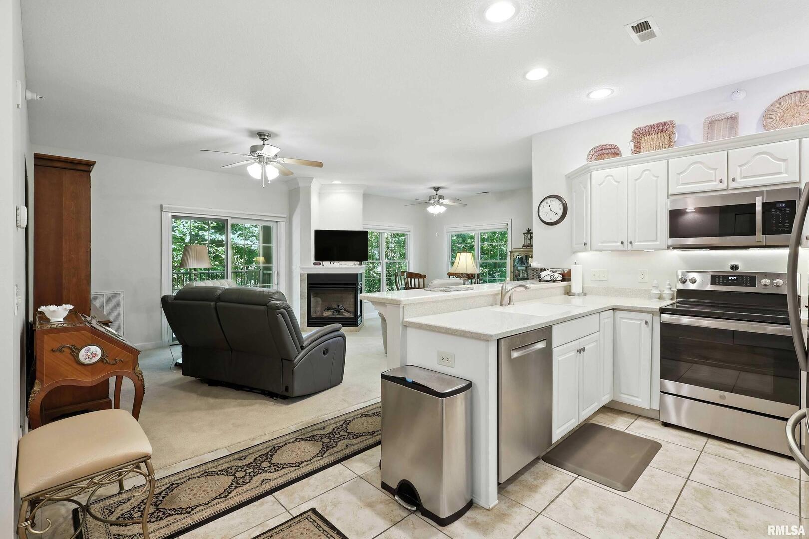 1227 East Kimberly Road, Unit 5A Bettendorf, IA 52722 - Photo 2 of 36